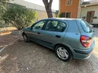 Usata Nissan Almera Comfort 90 CV (66 kW) 2002 Verde Berlina