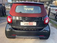 Usata Smart ForTwo Cabrio Brabus 89 CV (65 kW) 2018 Nero Cabrio