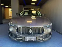 Usata Maserati Levante 275 CV (202 kW) 2017 Grigio SUV