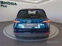 Usata Skoda Karoq Executive 116 CV (85 kW) 2023 Bluazzurro SUV