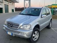 Usata Mercedes ML270 163 CV (119 kW) 2005 Argento SUV