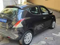 Usata Lancia Ypsilon Silver 69 CV (50 kW) 2014 Nero metallizzato Utilitaria