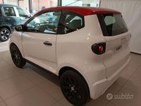 Nuova Aixam eMinauto Chic 2025 Bianco Berlina