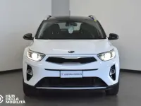 Usata Kia Stonic Style 101 CV (74 kW) 2017 Bianco SUV
