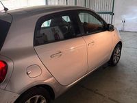 Usata Smart ForFour 97 CV (71 kW) 2015 Bianco Utilitaria