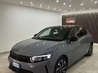 Usata Opel Corsa 101 CV (74 kW) 2024 Grigio Utilitaria