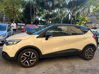 Usata Renault Captur Intens 90 CV (66 kW) 2016 Marrone SUV