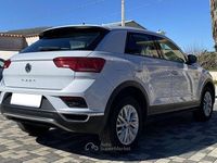 Usata VW T-Roc Business 116 CV (85 kW) 2020 Argento SUV