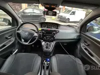 Usata Lancia Ypsilon 69 CV (50 kW) 2011 Giallo Utilitaria