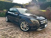 Usata Mercedes GLA200 Executive 136 CV (100 kW) 2015 Nero SUV