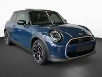 Usata Mini Cooper S Favoured 204 CV (150 kW) 2024 Blu/azzurro Utilitaria