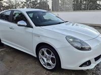 Usata Alfa Romeo Giulietta Veloce 140 CV (102 kW) 2011 Bianco Utilitaria