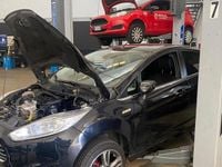 Usata Ford Fiesta 125 CV (91 kW) 2013 Utilitaria