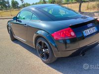 usata Audi TT nera mod. mk1