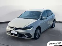 Usata VW Polo Style 90 CV (66 kW) 2023 Ascot grey Utilitaria