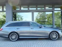 Usata Mercedes E220 Premium 194 CV (142 kW) 2020 Grigio Station wagon