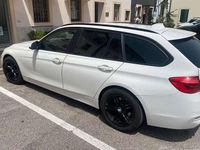 Usata BMW 320 Advantage 190 CV (139 kW) 2016 Bianco Station wagon