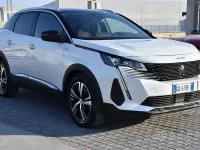 Usata Peugeot 3008 GT 131 CV (96 kW) 2022 Bianco SUV