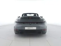 Usata Porsche 911 394 CV (289 kW) 2025 Grigio vanadio metallizzato/capote blu Cabrio