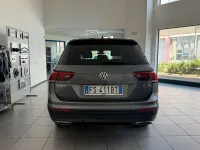Usata VW Tiguan Allspace Advance 150 CV (110 kW) 2018 Grigio SUV