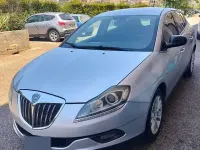 Usata Lancia Delta 120 CV (88 kW) 2009 Giallo Utilitaria