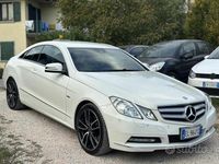 Usata Mercedes E250 204 CV (150 kW) 2012 Bianco Coupé