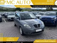 Usata Lancia Ypsilon 60 CV (44 kW) 2010 Grigio scuro Utilitaria
