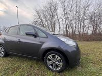 Usata Kia Venga Active 90 CV (66 kW) 2015 Grigio Utilitaria
