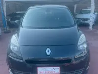 Usata Renault Scenic E-Tech Dynamique 110 CV (80 kW) 2010 Grigio Monovolume