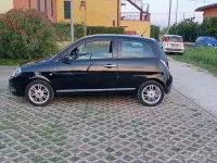 Usata Lancia Ypsilon 69 CV (50 kW) 2012 Bluazzurro Utilitaria