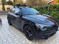 Usata Alfa Romeo Stelvio Veloce 209 CV (153 kW) 2022 Nero SUV