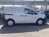 Begagnad Nissan Townstar 50 kW (69 HK) 2023 Vit Van
