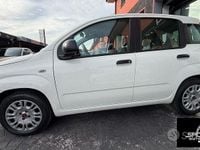 Usata Fiat Panda Easy 69 CV (50 kW) 2015 Bianco Berlina