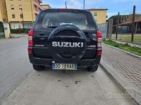Usata Suzuki Vitara 129 CV (94 kW) 2006 Nero SUV