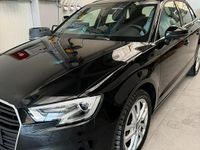 Usata Audi A3 Design 116 CV (85 kW) 2019 Nero Berlina