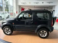 Usata Suzuki Jimny 86 CV (63 kW) 2010 Nero SUV