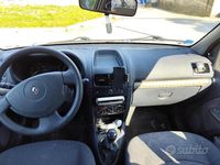 Usata Renault Clio II 2005 Blu Berlina