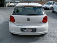 Usata VW Polo Comfortline 90 CV (66 kW) 2010 Bianco Berlina