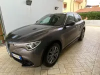 Usata Alfa Romeo Stelvio 190 CV (139 kW) 2021 Grigio SUV