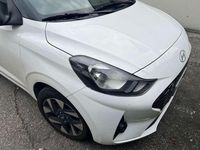 Usata Hyundai i10 65 CV (47 kW) 2024 Bianco Utilitaria