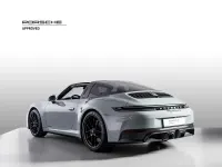 Usata Porsche 911 2025 Shade green metallizzato/capote marrone Cabrio