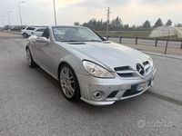 Usata Mercedes SLK200 AMG 184 CV (135 kW) 2008 Argento Cabrio