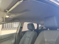 Usata Ford Fiesta Titanium 97 CV (71 kW) 2010 Nero Berlina