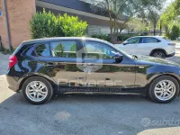 Usata BMW 118 143 CV (105 kW) 2011 Nero Utilitaria