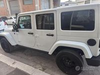 Usata Jeep Wrangler Sahara 200 CV (147 kW) 2014 Bianco SUV