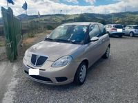 usata Lancia Ypsilon 1.3 MJT 75 CV BICOLOR