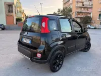 Occasion Fiat Panda 4x4 75 ch (55 kW) 2013 Noir Citadine