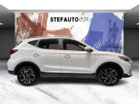 Usata MG ZS Luxury 106 CV (77 kW) 2023 Bianco SUV