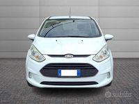 Begagnad Ford B-MAX 90 HK (66 kW) 2013 Vit Minibuss