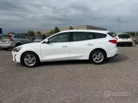 Usata Ford Focus Business Edition 120 CV (88 kW) 2021 Bianco Station wagon